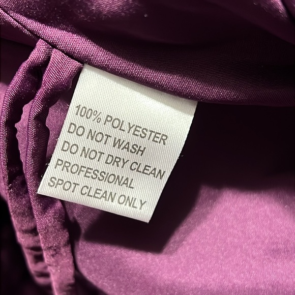 JJ’s House Floor-Length Gown Purple Floral Lace Mother of the Bride Dress 10 - Picture 7 of 13